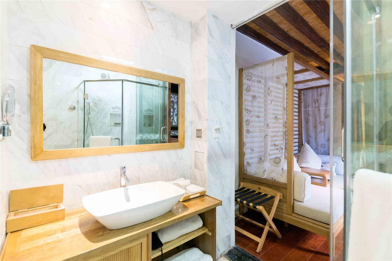 Dali Old Courtyard Boutique Inn Стая снимка